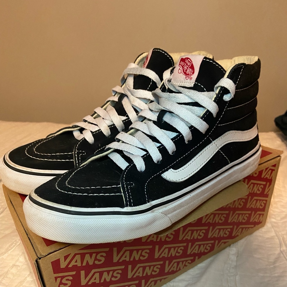 Vans Unisex Sk8-Hi “Black/White”